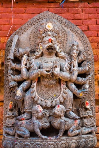 Foto statua di buddha nel tempio