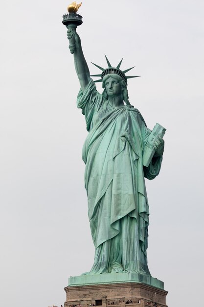 Photo statue of liberty against clear sky