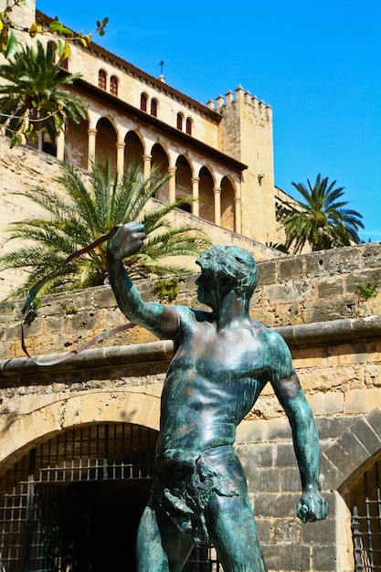 statue in palm of mallorca