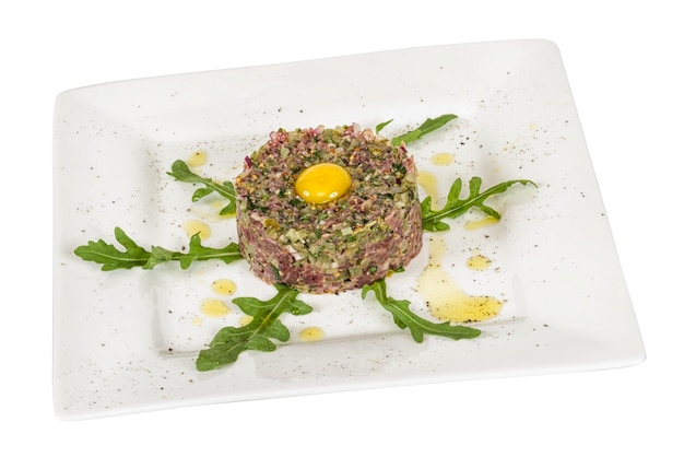 Steak tartare with egg