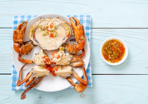 Steamed egg crab with fresh milk with spicy seafood sauce