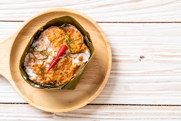 steamed fish with curry paste