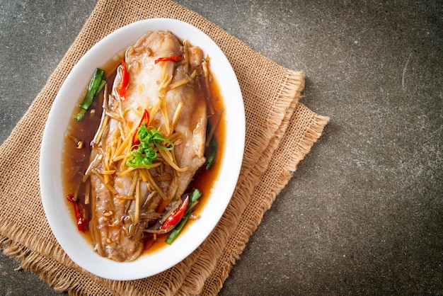 魚の醤油蒸し