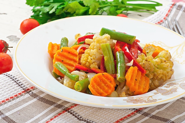 Steamed vegetables - cauliflower, green beans, carrots and onions