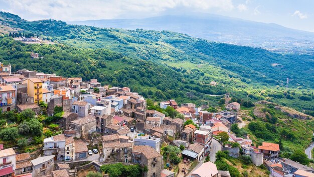 Stedelijke huizen van de stad castiglione di sicilia