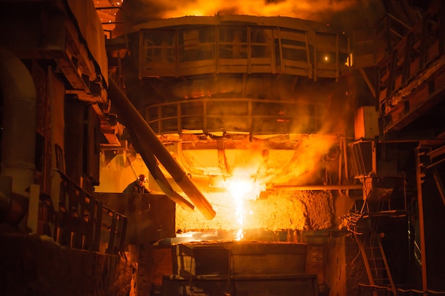 Steel production in electric furnaces