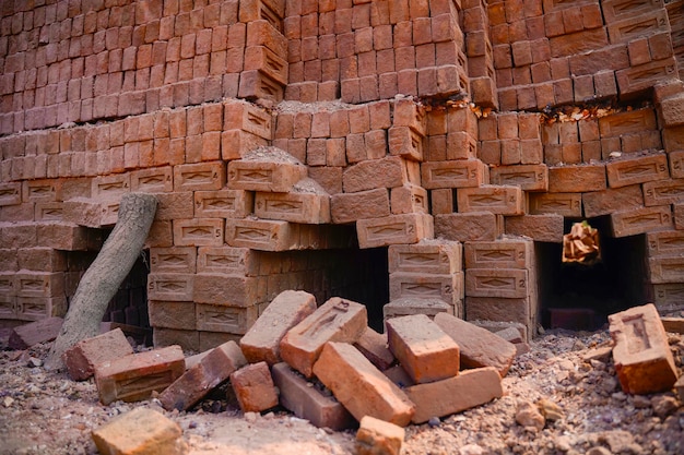 Steenfabriek in Indiaas dorp