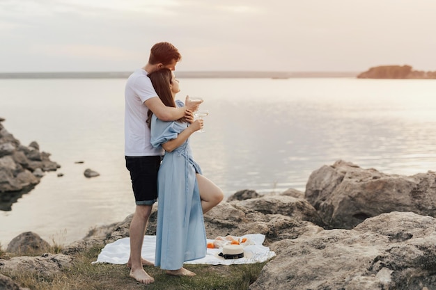 Stel dat aan het meer picknickt