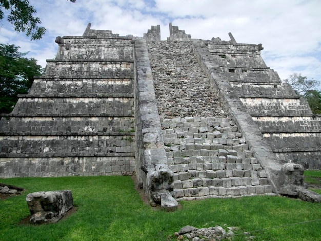 steppyramide in Chichen Itza