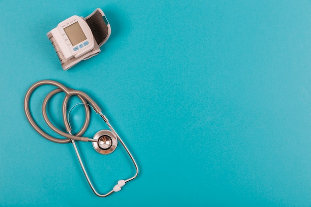 Stethoscope and blood pressure meter