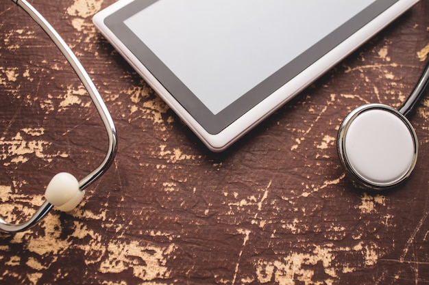 Stethoscope with tablet