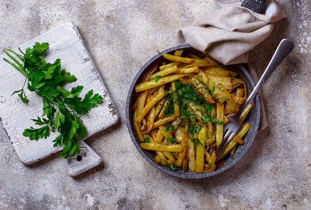 Stewed yellow wax beans 