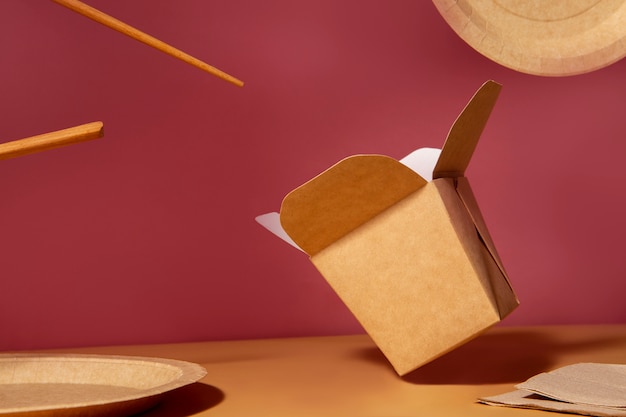 Photo still life of cardboard organic dinnerware