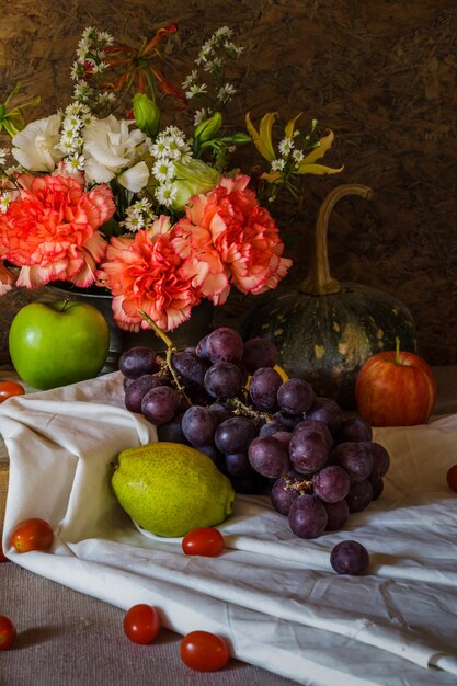 Still life with Fruits.