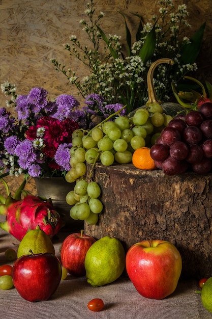 Stilleven met fruit.