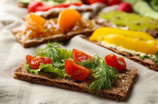 Stilleven met vegetarische broodjes