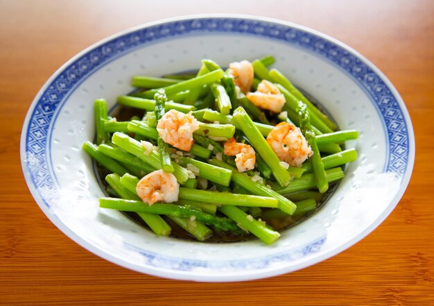 Stir fried of asparagus with shrimp