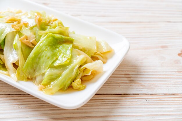 Stir-Fried Cabbage with Fish Sauce