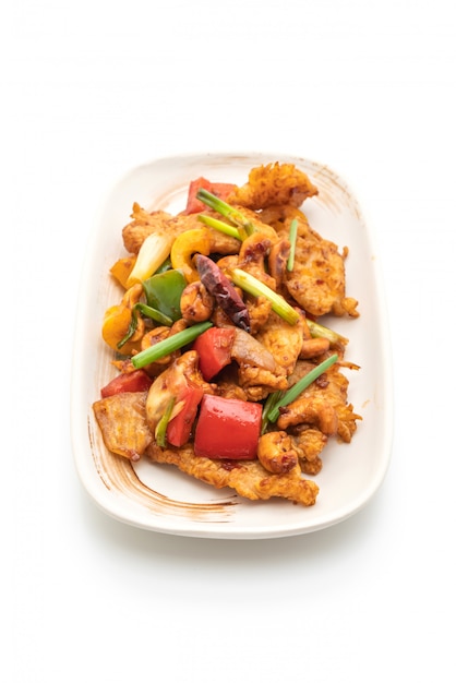 Stir-Fried Chicken with Cashew Nuts 