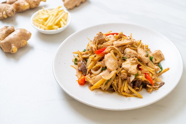 stir-fried chicken with ginger