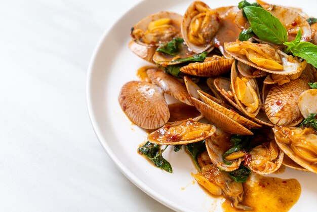 Stir Fried Clams with Roasted Chilli Paste - Asian food style