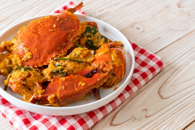 Stir Fried Crab with Curry Powder - Seafood Style