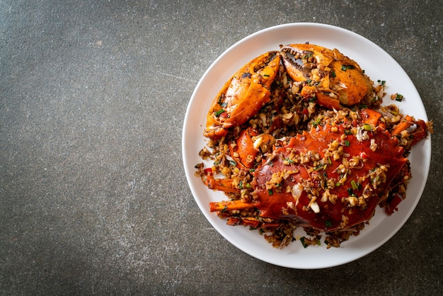 Stir Fried Crab with Spicy Salt & Pepper