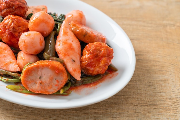 Жареные рыбные шарики с соусом ентафо - азиатская кухня