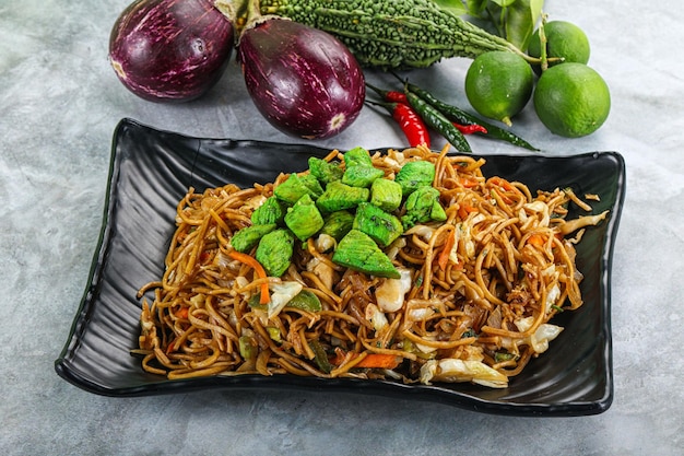 写真 わさびチキン炒め麺