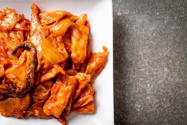 stir-fried pork with kimchi