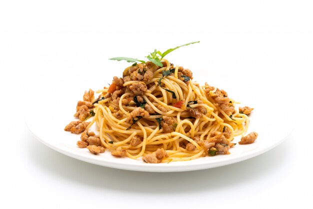 stir-fried spaghetti with minced pork and basil