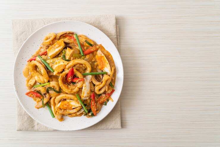 stir fried squid with salt egg