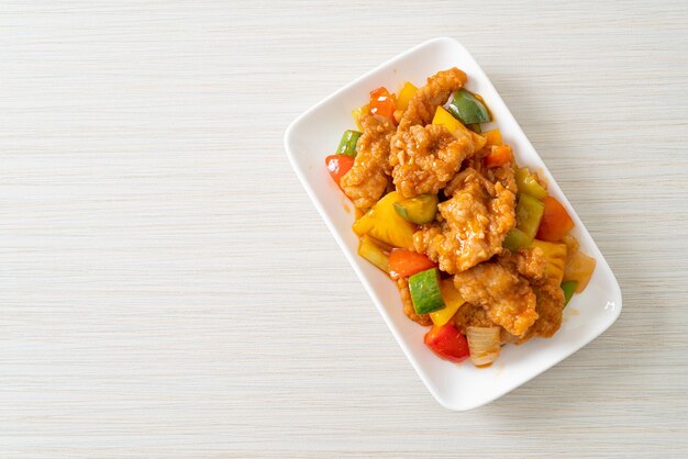 Stir fried sweet and sour sauce with pork and vegetable