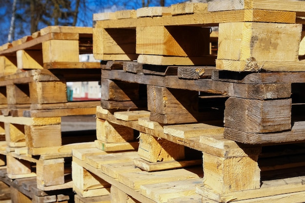 Stock pallet di legno