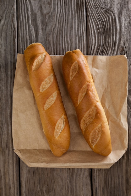 Stokbrood op houten achtergrond