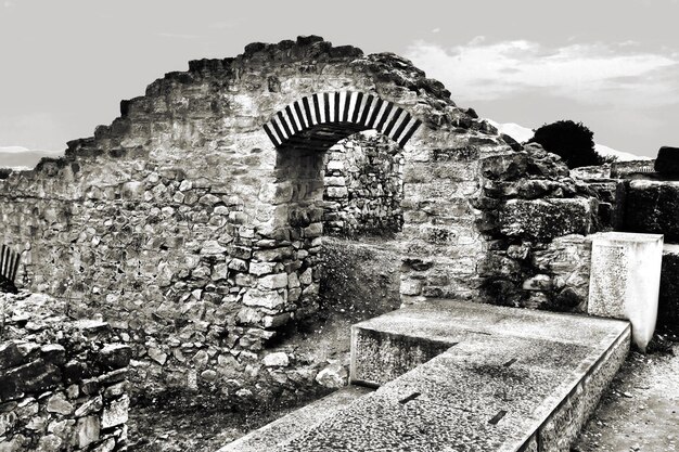 Photo stone structure against sky