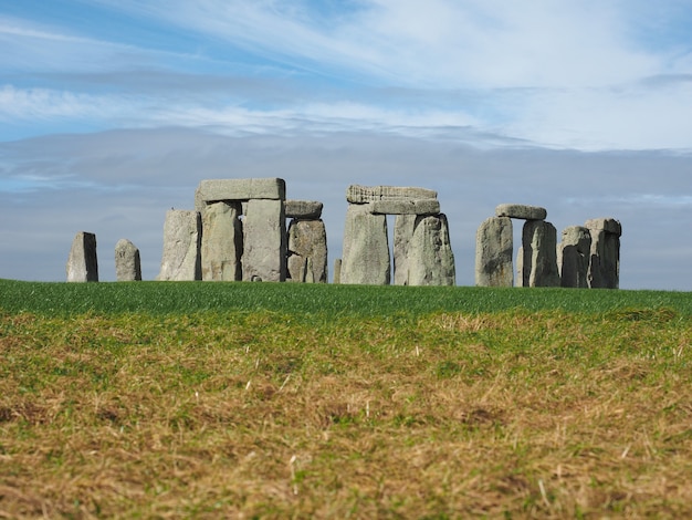 Photo stonehenge monument in amesbury