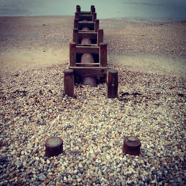 Foto pietre sulla spiaggia