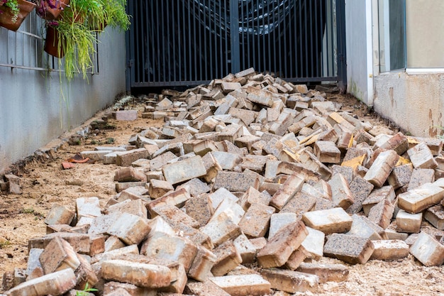 Stones for the floor on the construction