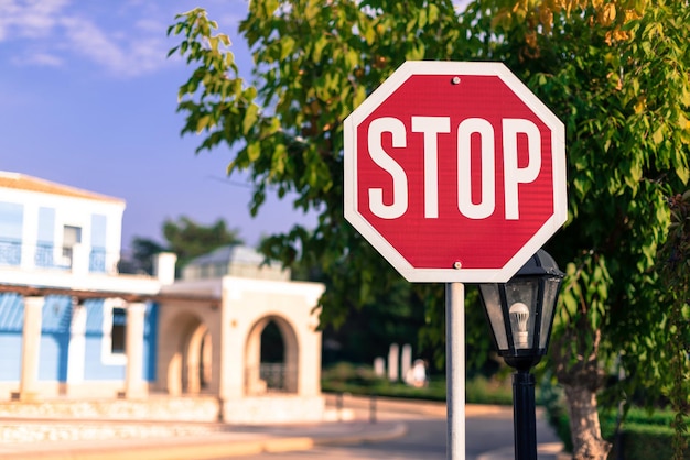 Stop groot verkeersbord