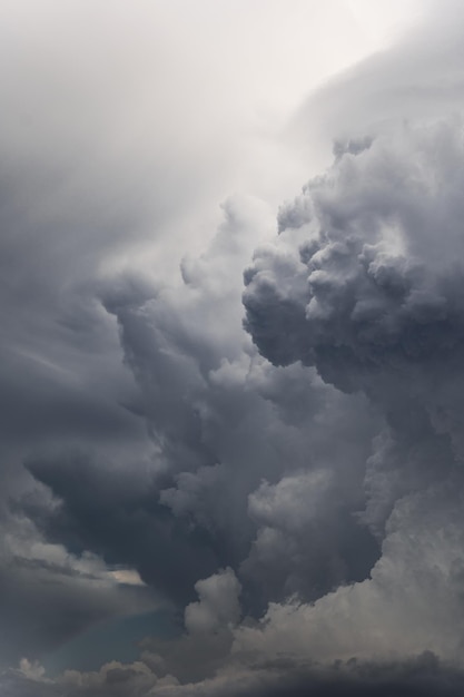 Storm wolken close-up op de hemel achtergrond