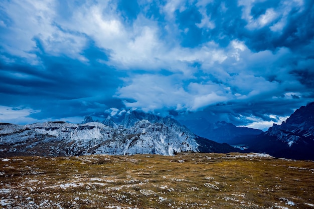 Storm wolken Italië Dolomieten