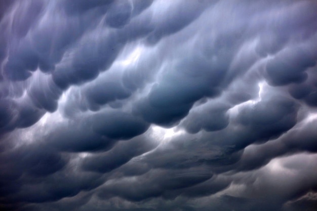 Stormwolken in de lucht