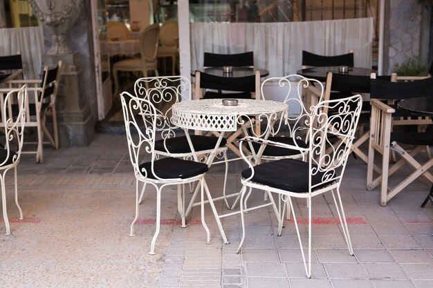 Straat café. Gezellig terrasje in Europa