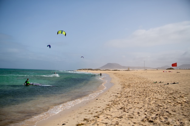 Foto strand op het eiland fuerteventura, canarische eilanden