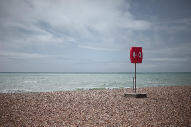 Foto strand tegen de lucht.