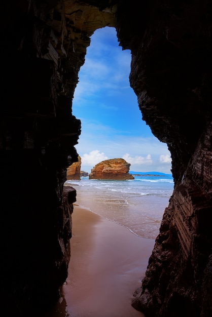 Strand van Playa las catedrales Catedrais in Galicië Spanje