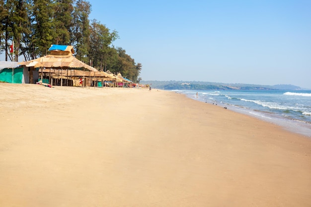 Strandhut op het strand van Keri of Kerim of Querim in het noorden van Goa, India