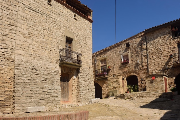 Straten en hoeken van de stad Monfalco Murallat, la Segarra, provincie Lleida, Catalonië, Spanje