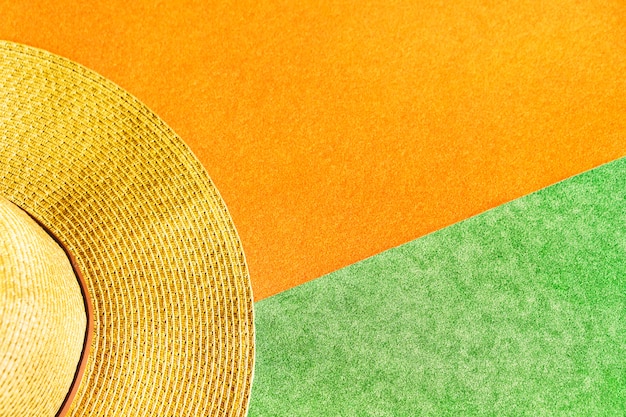 Photo straw hat closeup